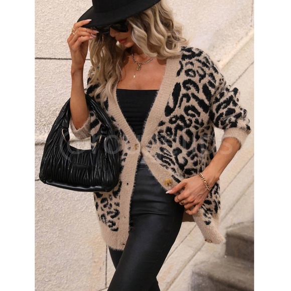 Cheetah, Animal, Leopard Fuzzy Cardigan, Button Front - Picture 3 of 7